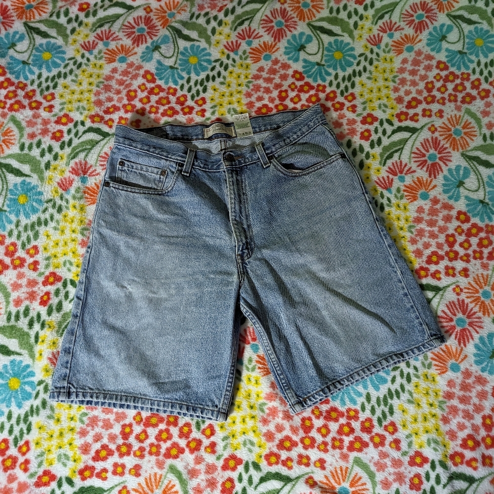 $5 LAST CHANCE (TAKING TO DONATION) 100% Cotton Levi Dad Shorts